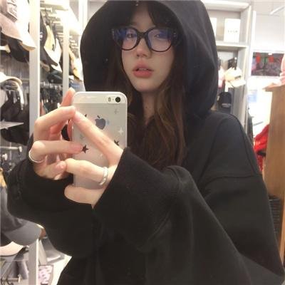 模模糊糊
